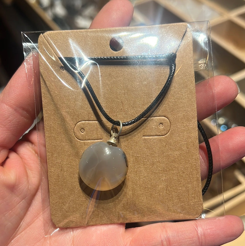 NATURAL CRYSTAL HEART NECKLACE