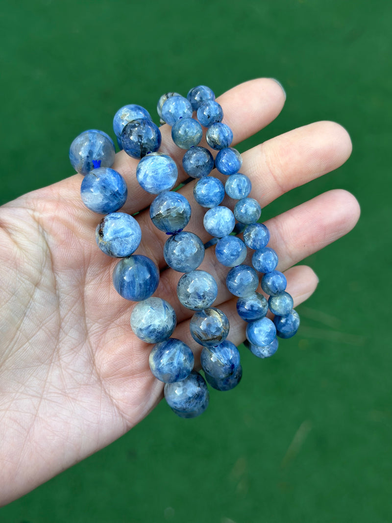 BLUE KYANITE HIGH GRADE