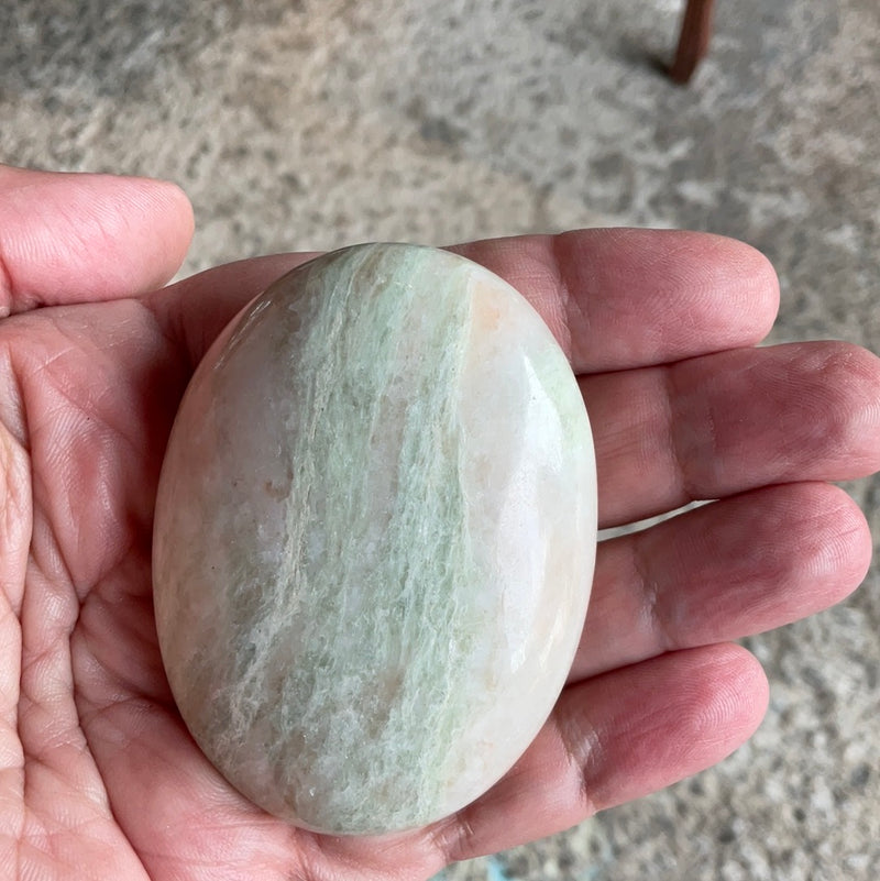 PALM STONE - CARRIBEAN CALCITE GREEN