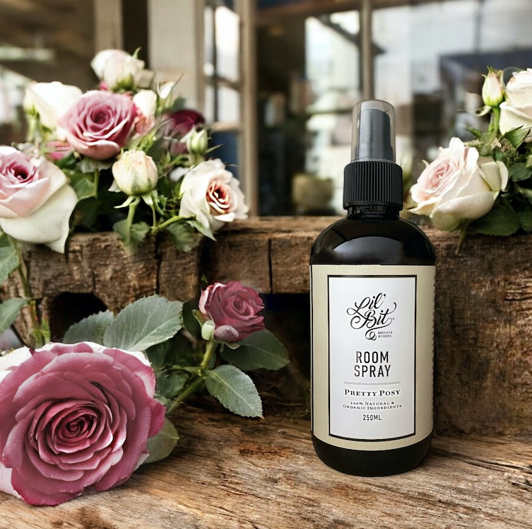 PRETTY POSY ROOM SPRAY 250ML
