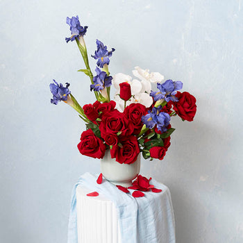 Artificial flowers image