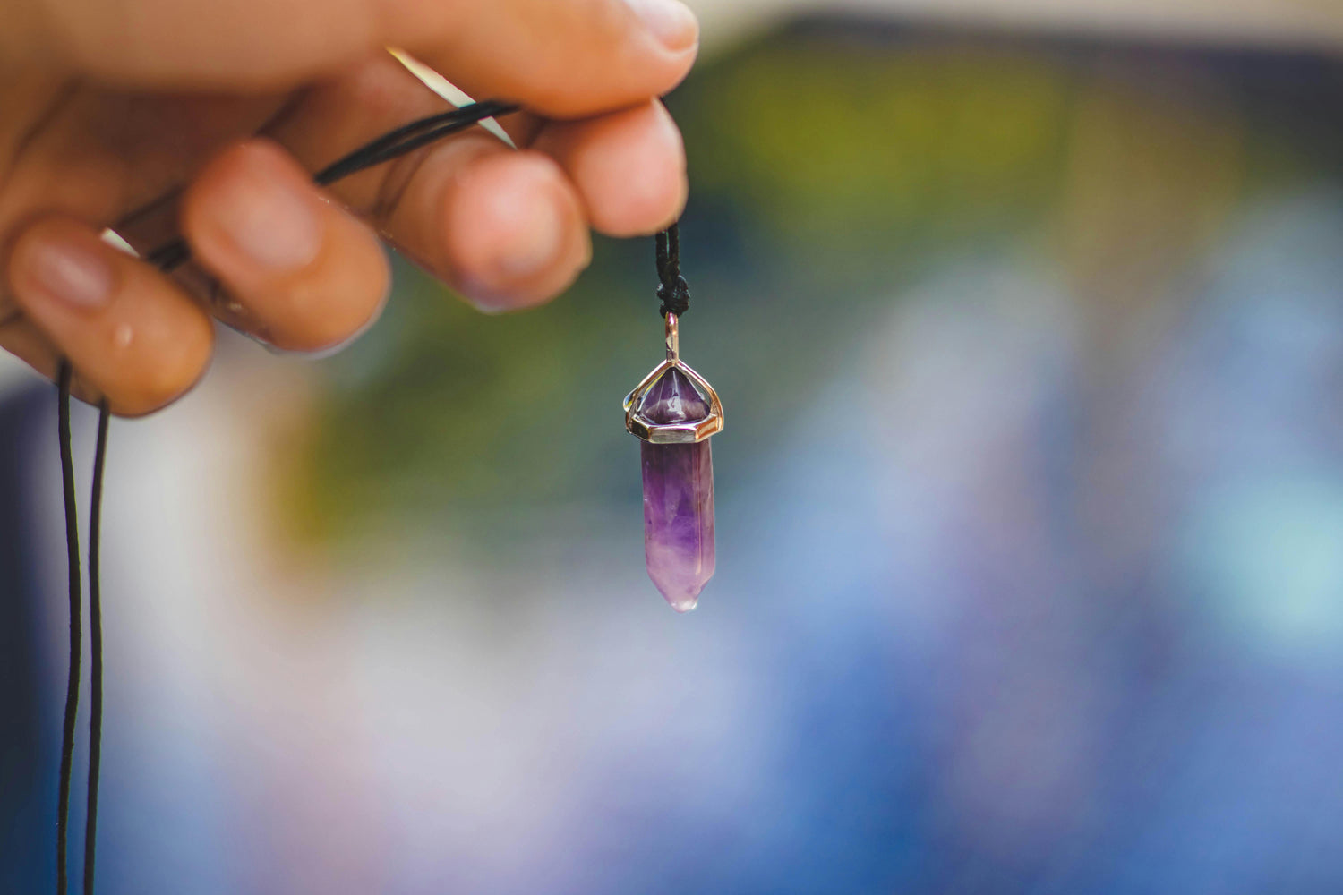 CRYSTAL NECKLACE & PENDANTS