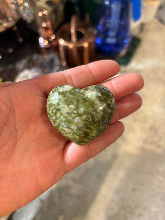 HEART - EPIDOTE PUFF