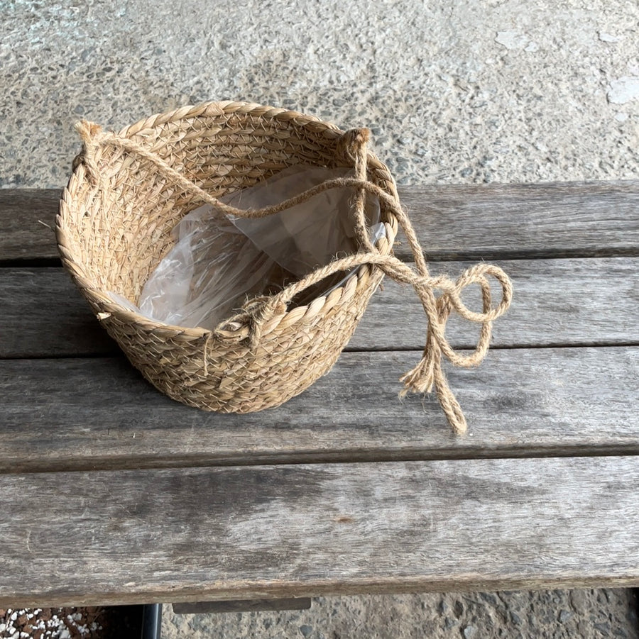 HANGING BASKET