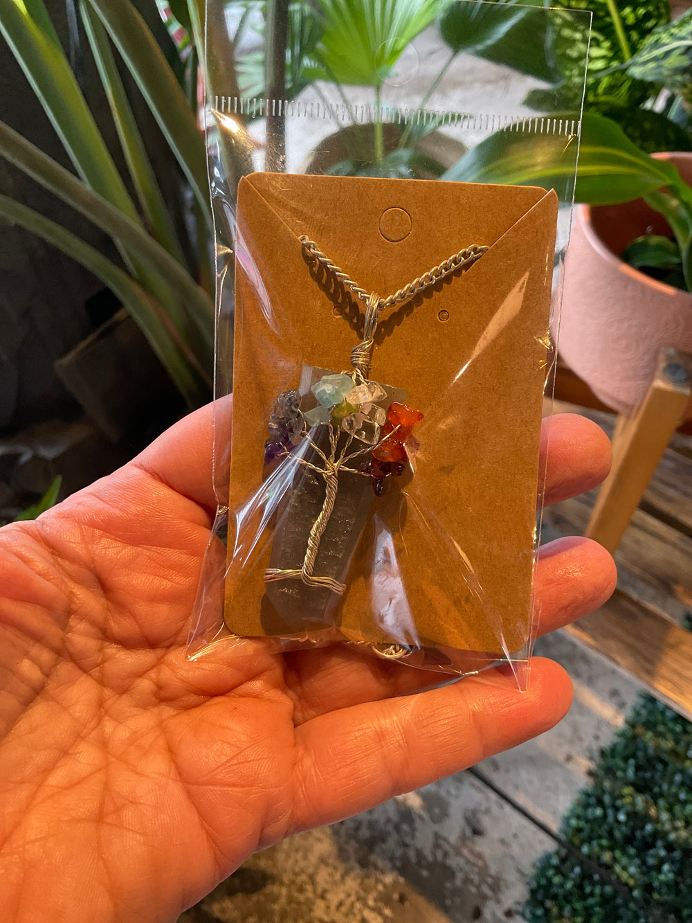 Flat Point Crystal Necklace