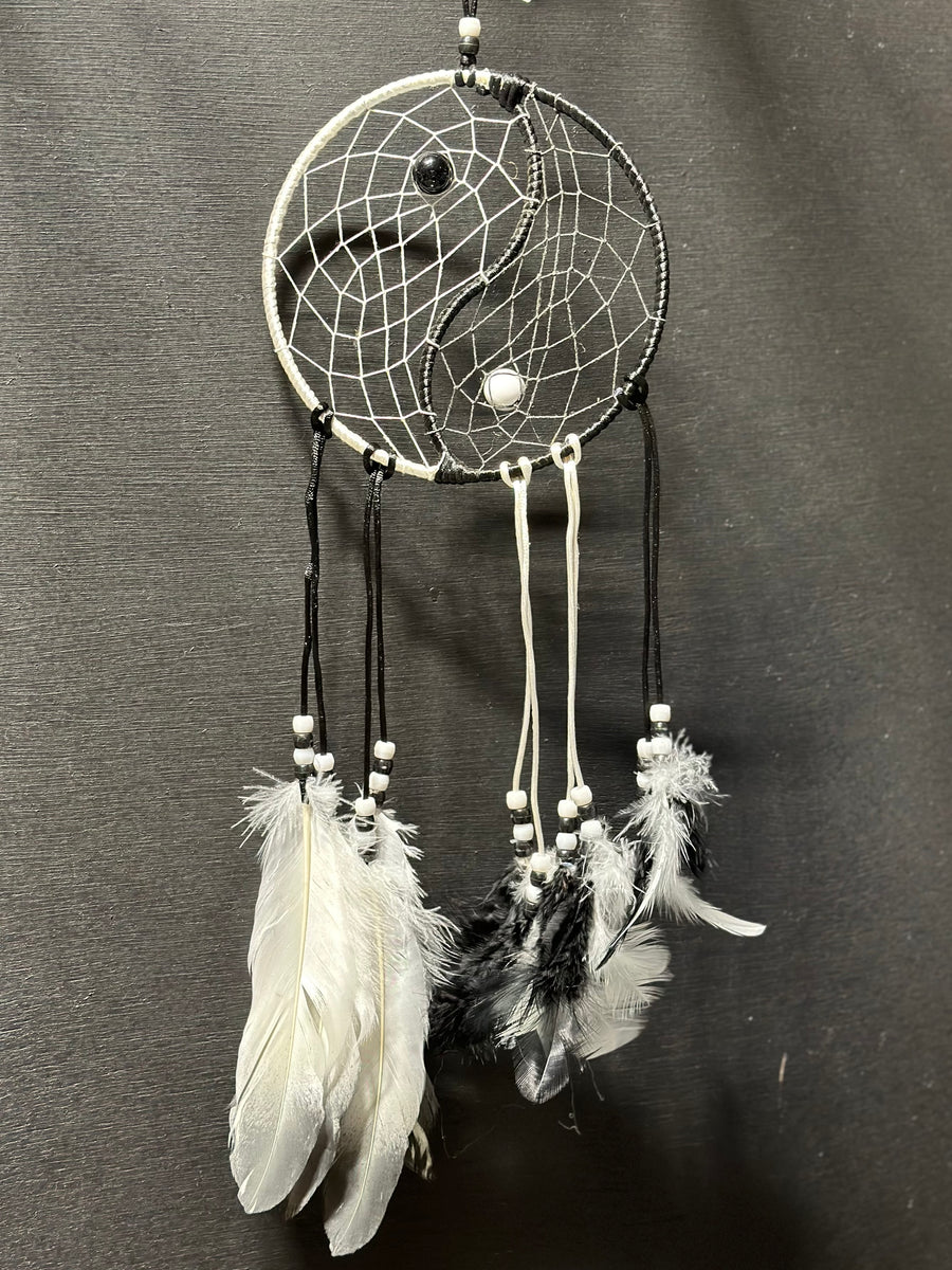 YIN YANG DREAMCATCHERS