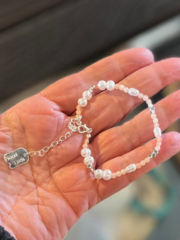 PINK SILVER PEARL BRACELET