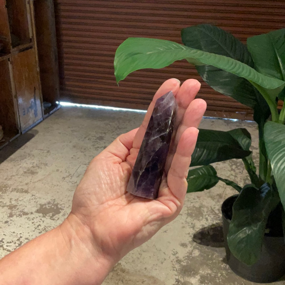 Amethyst Standing Point
