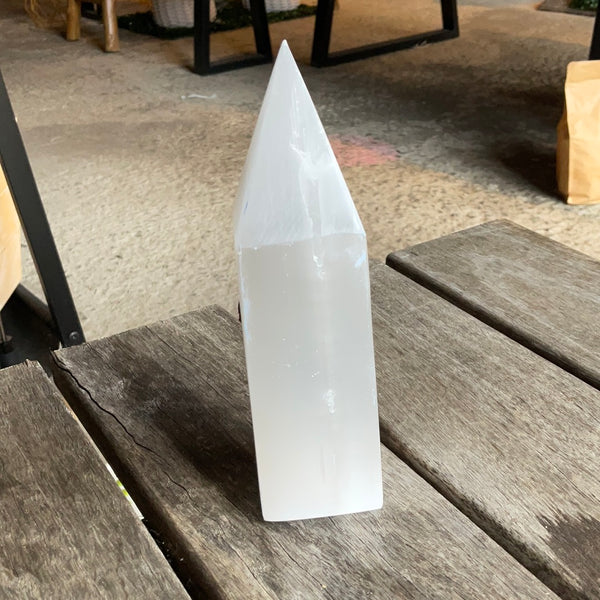 Selenite Tower