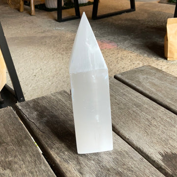 SELENITE TOWER