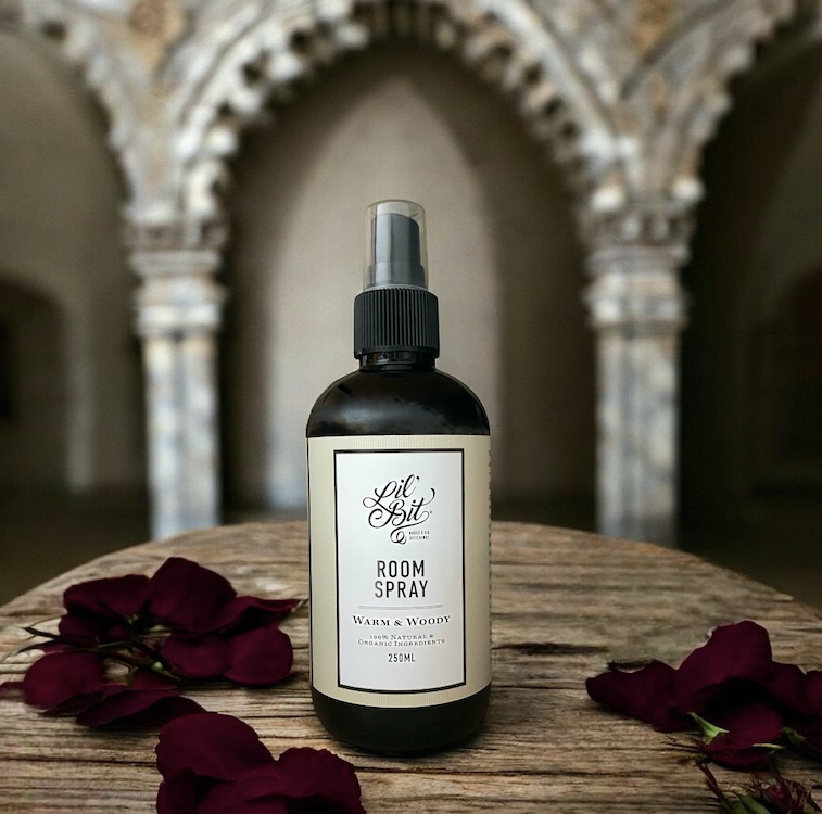 PEPPERMINT TWIST CHRISTMAS ROOM SPRAY 250ML