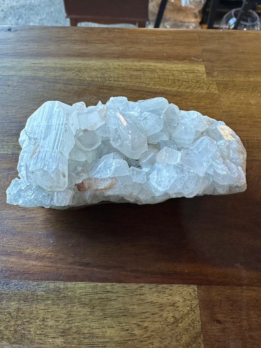 APOPHYLLITE CLUSTER