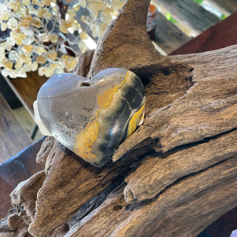 HEART - BUMBLE BEE JASPER