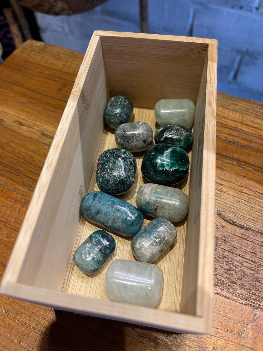 Moss Agate Tumbled Stone
