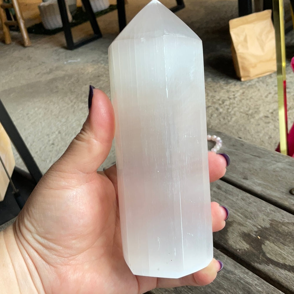 Selenite Tower Large
