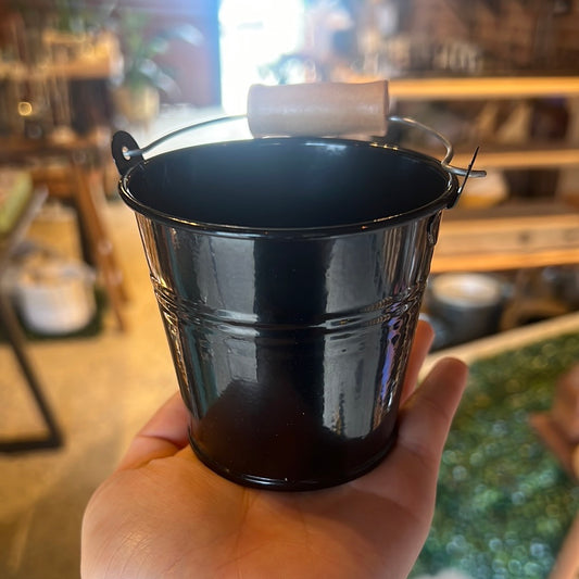 TINY PAIL PLANTERS