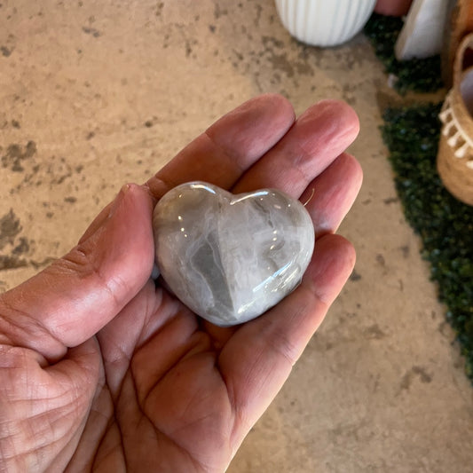 HEART - GREY LACE AGATE