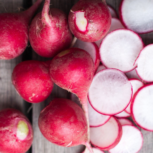 Cherry Belle Radish Heirloom Seeds - Crisp, Crunchy, and Flavorful